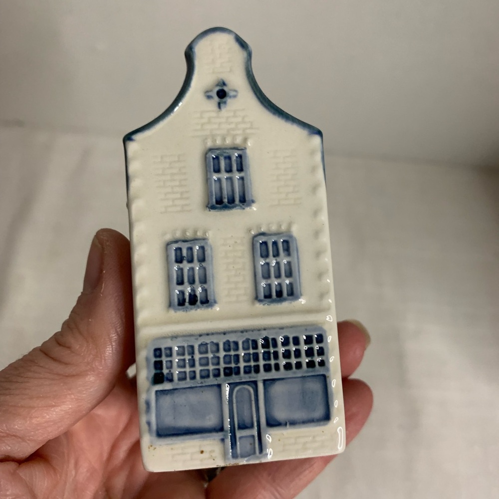 KLM DELFT | Miniature Dutch Building. Collectible